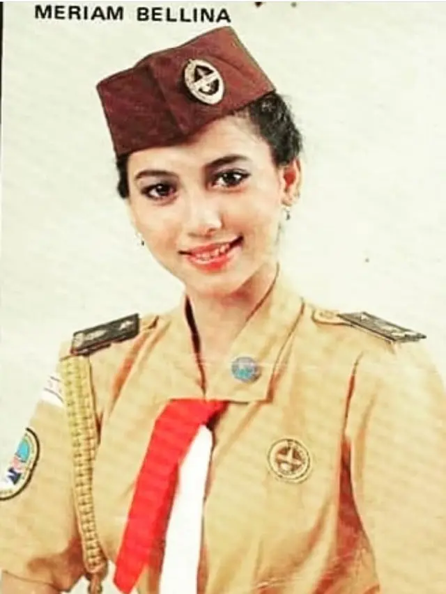 Meriam Bellina Terlihat Cantik dengan Seragam Pramuka (Foto: Instagram/sahabat_bellinamer)