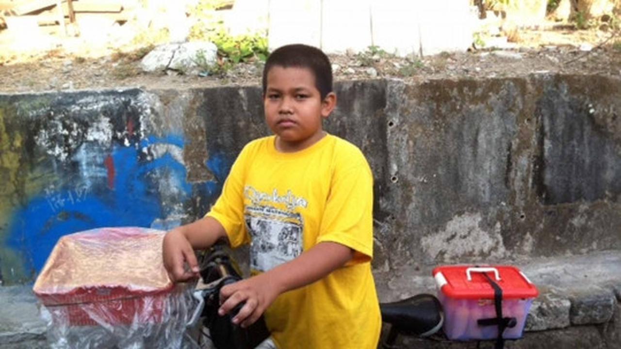 Kisah bocah SD di Sleman jual jajanan keliling demi bantu orang tua