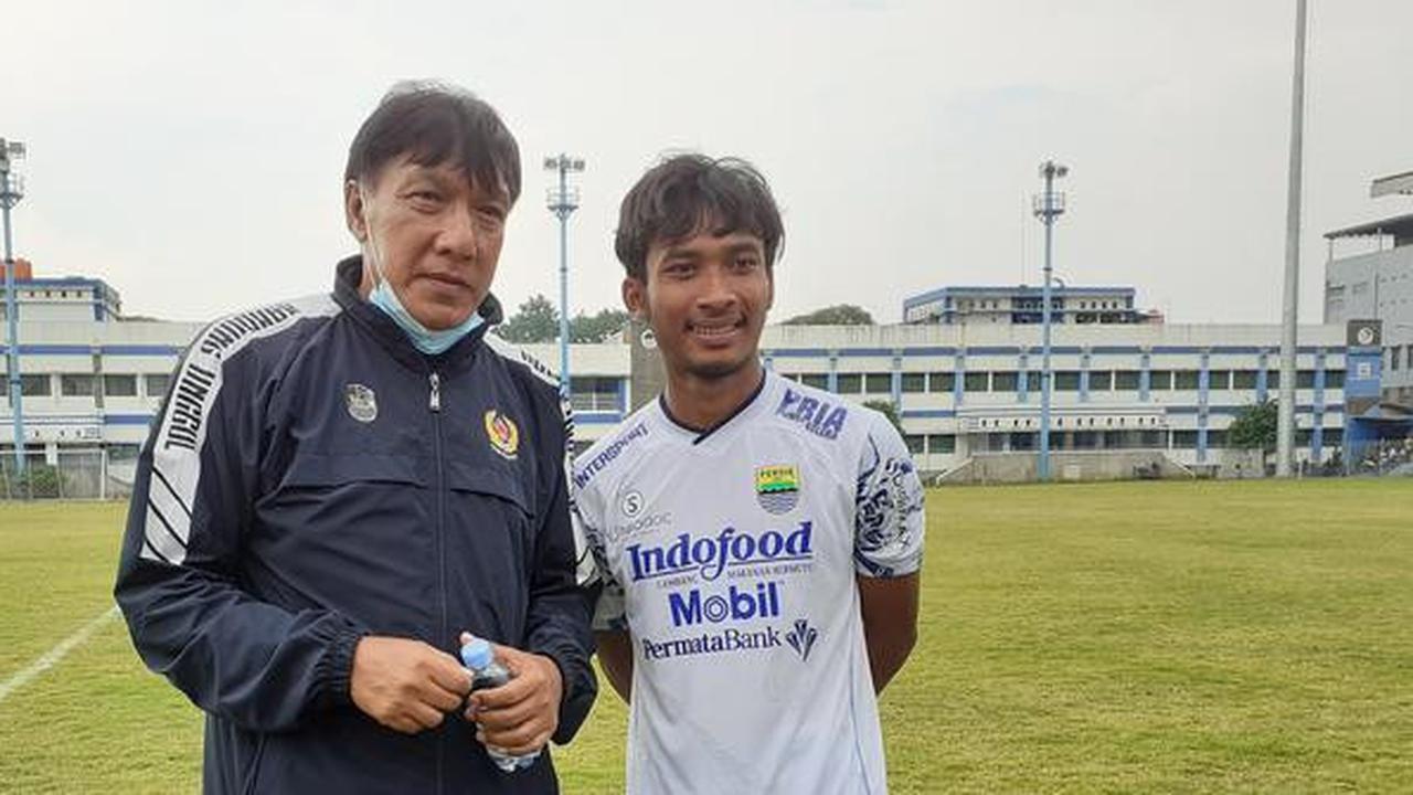 Kisah Robby Darwis: Awalnya Hanya Bercita-cita Jadi Pemain Persib, Kemudian Juga Menjelma Sebagai Legenda Timnas Indonesia