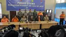 Suasana konferensi pers Kepala Badan SAR Nasional saat tiba di Posko Utama Lanud Iskandar, Pangkalan Bun, Kalteng, Kamis (15/01/2015). (Liputan6.com/Andrian M Tunay)