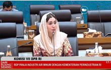 RDP DPR Angkat Isu Standar Galon Guna Ulang AMDK: Risiko Anak Konsumsi Bahan Kimia