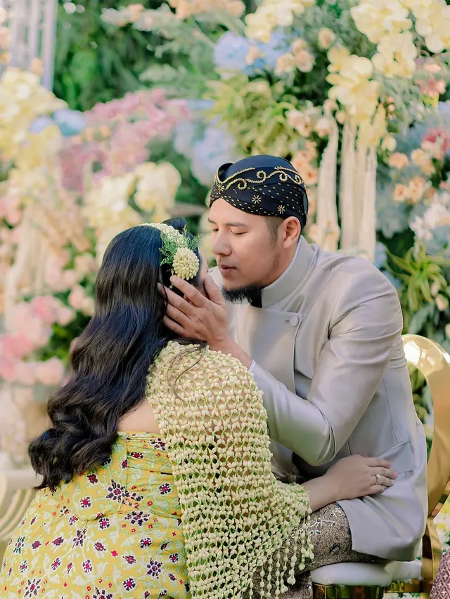 Via Vallen dan Chevra Yolandi