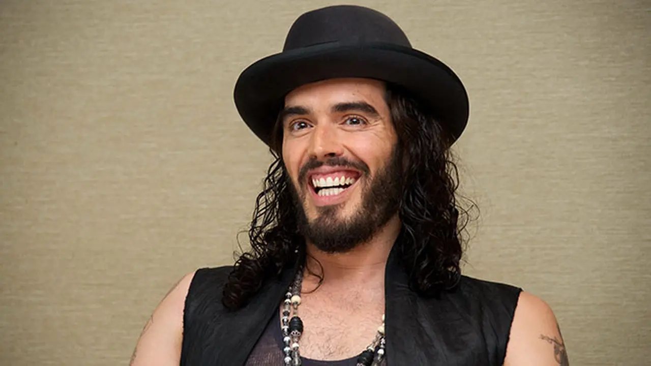 russel-brand-131116b.jpg