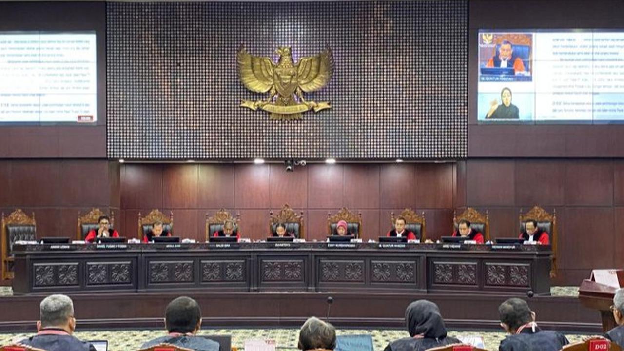 Gugatan UU Cipta Kerja di MK, Pemberi Kerja Diingatkan Hakim Tunjuk Pekerja Lokal jadi Pendamping TKA
