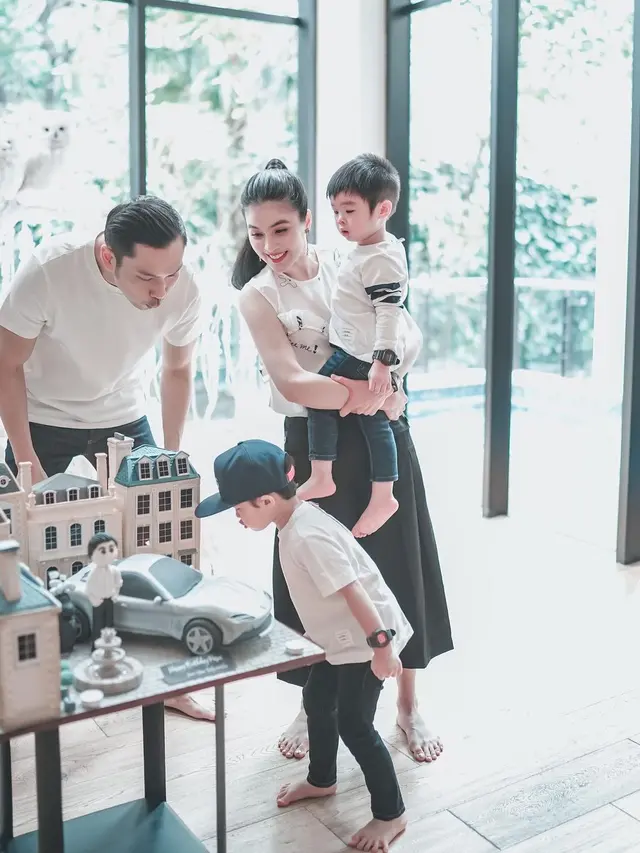 Harvey Moeis suami Sandra Dewi rayakan ultah (Foto: Instagram/@sandradewi88)