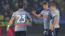 Pemain Atalanta, Charles De Ketelaere merayakan golnya ke gawang Empoli dalam laga lanjutan Liga Italia 2024/2025 di Gewiss Stadium, Bergamo, Italia, Minggu (22/12/2024) waktu setempat. (AP Photo/LaPresse/Spada)
