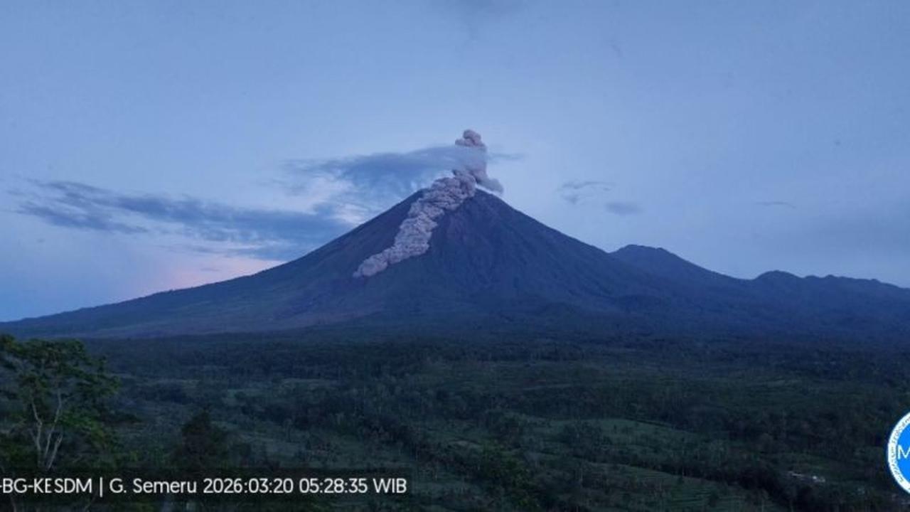 Gunung Semeru Erupsi Dua Kali, Kolom Letusan Capai 1.000 Meter