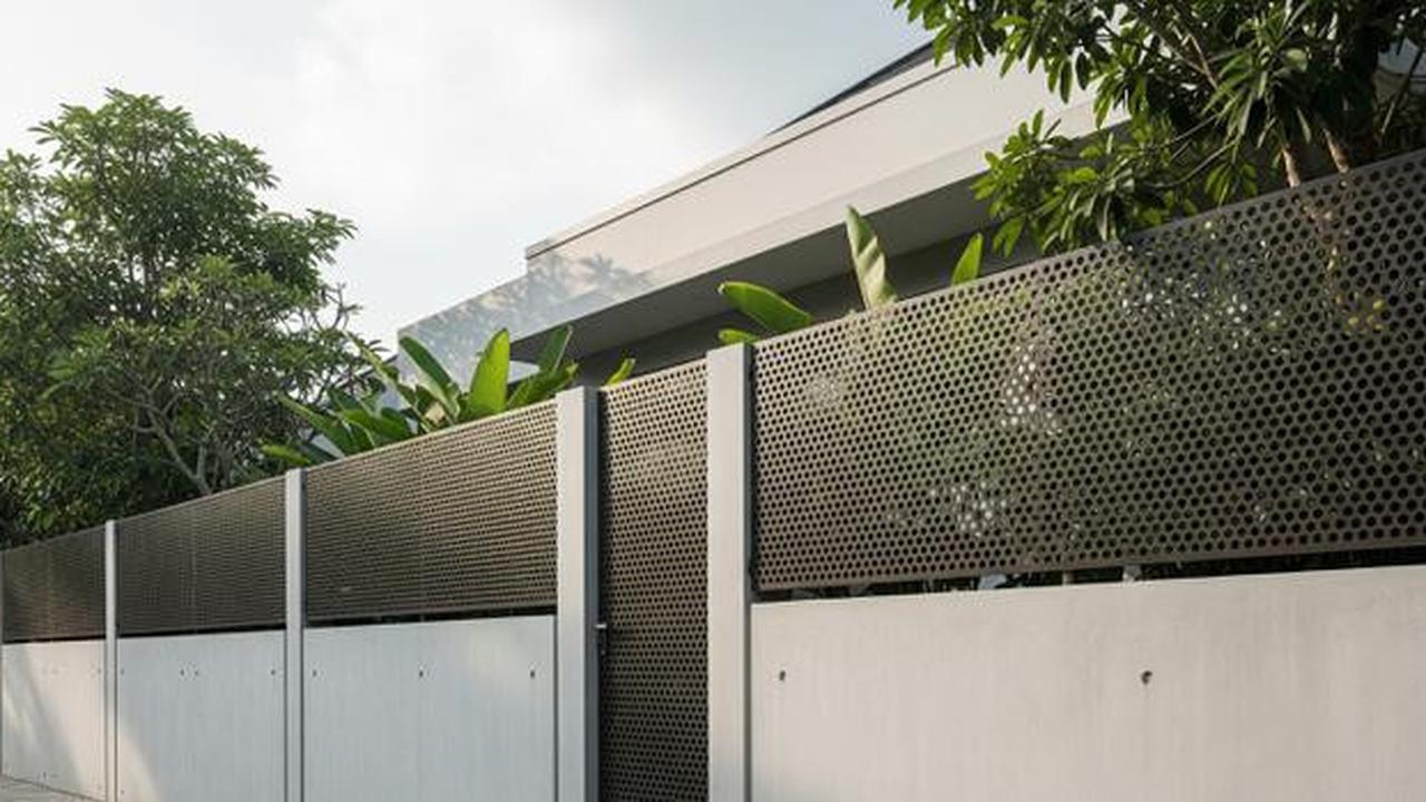8 Model Pagar Besi dengan Dinding Beton Minimalis, Rumah Terlihat Rapi