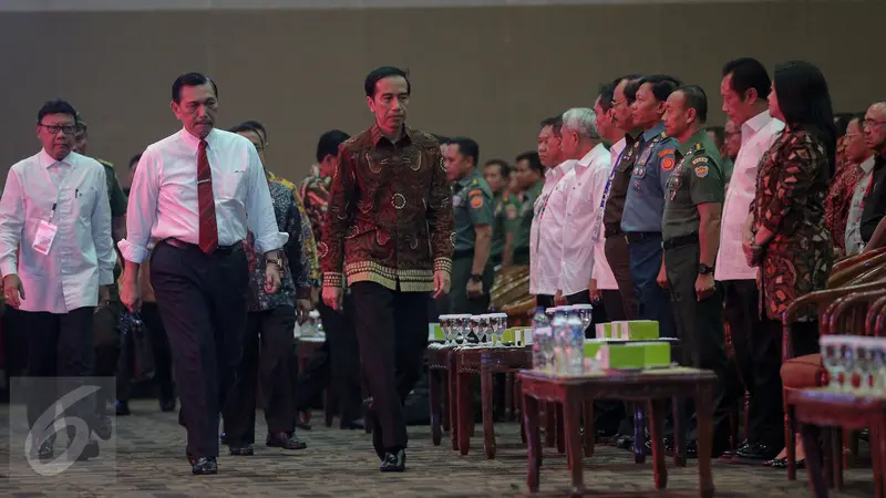 20151112-Jokowi Buka Rakornas Pilkada Serentak 2015 di Ancol-Jakarta