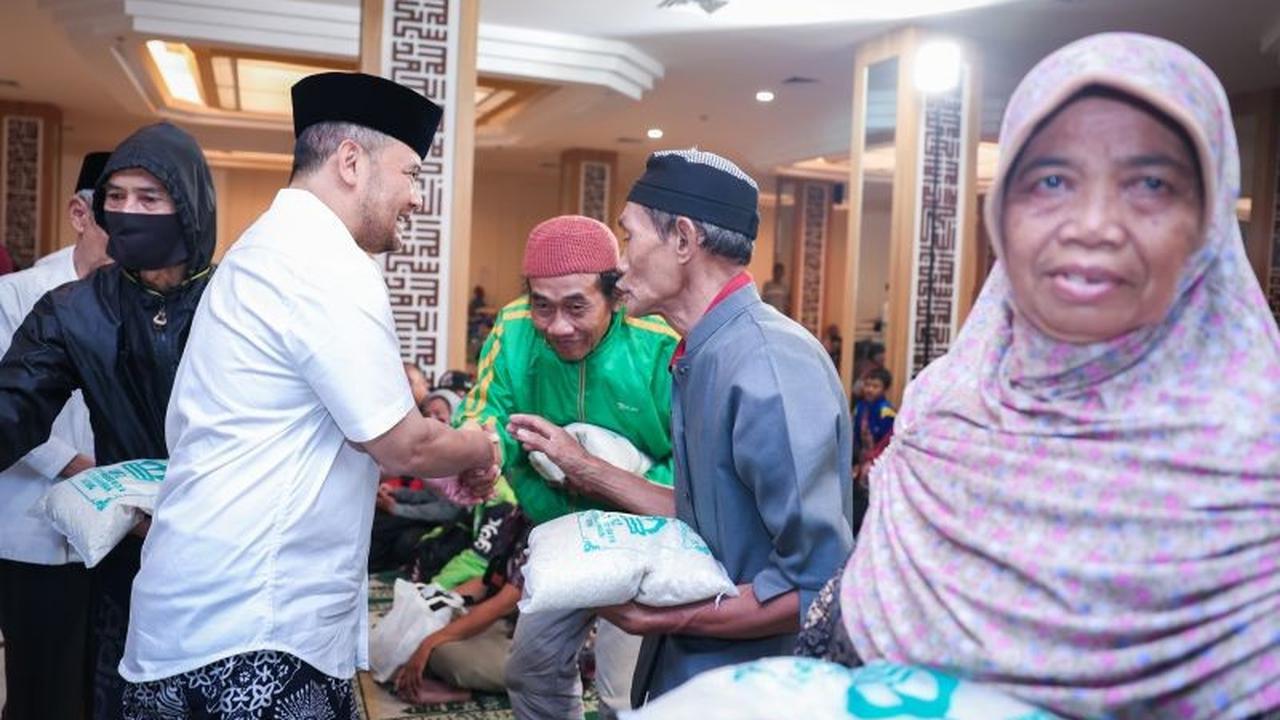 Gubernur Jateng Salurkan 4 Ton Zakat Fitrah, Beri Harapan Baru untuk Mustahik