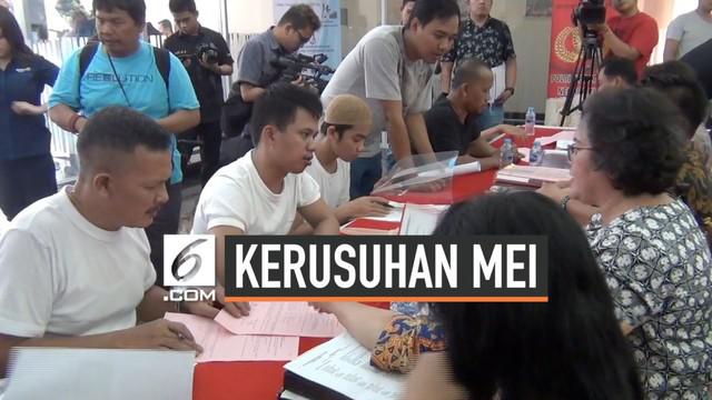 Polisi melimpahkan berkas, barang bukti dan ratusan tersangka kerusuhan 21-22 Mei kepada Kejaksaan. Penyerahan berkas dilakukan di Polda Metro Jaya. Kasus kerusuhan ini dalam waktu dekat segera disidangkan
