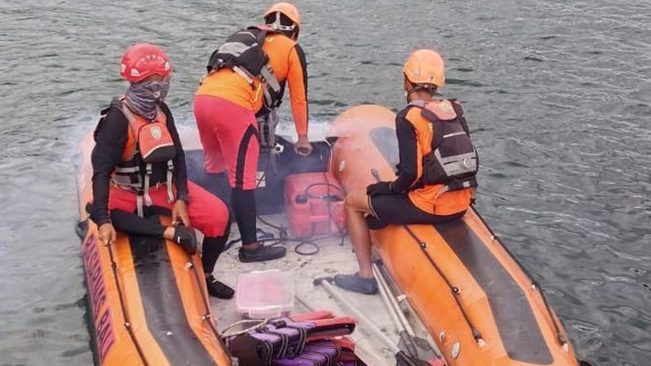 KMP Agung Samudra Kandas di Perairan Selat Bali, Puluhan Penumpang Dievakuasi