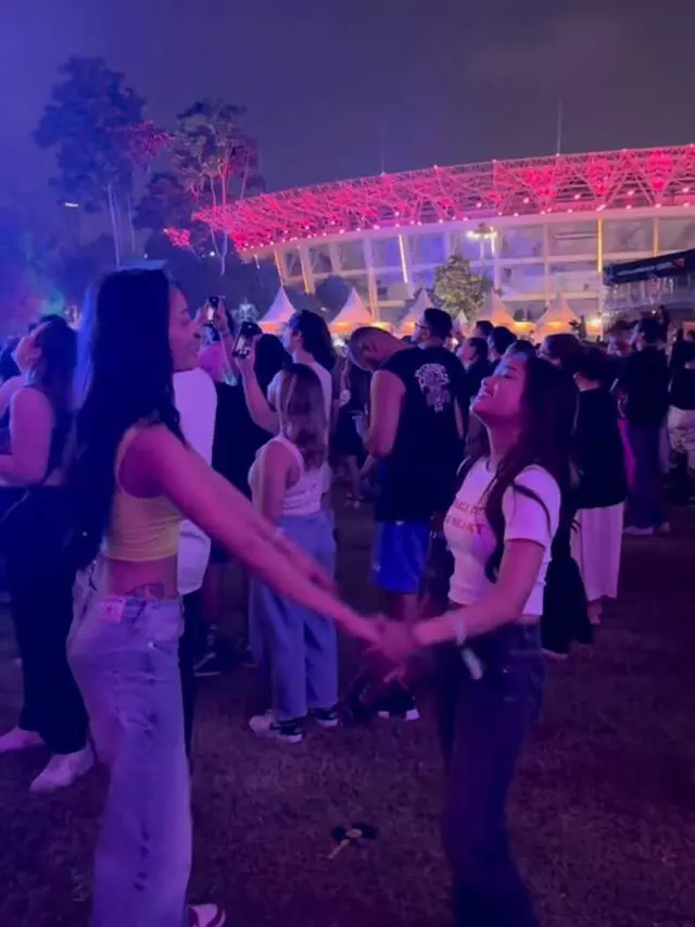 Potret Persahabatan Erika Carlina dengan Rachel Vennya dan Fuji/Instagram @eri.carl