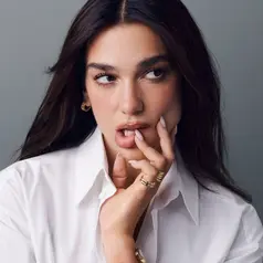 Intip pesona Dua Lipa saat ditunjuk Bvlgari sebagai brand ambassador global (@bvlgari)