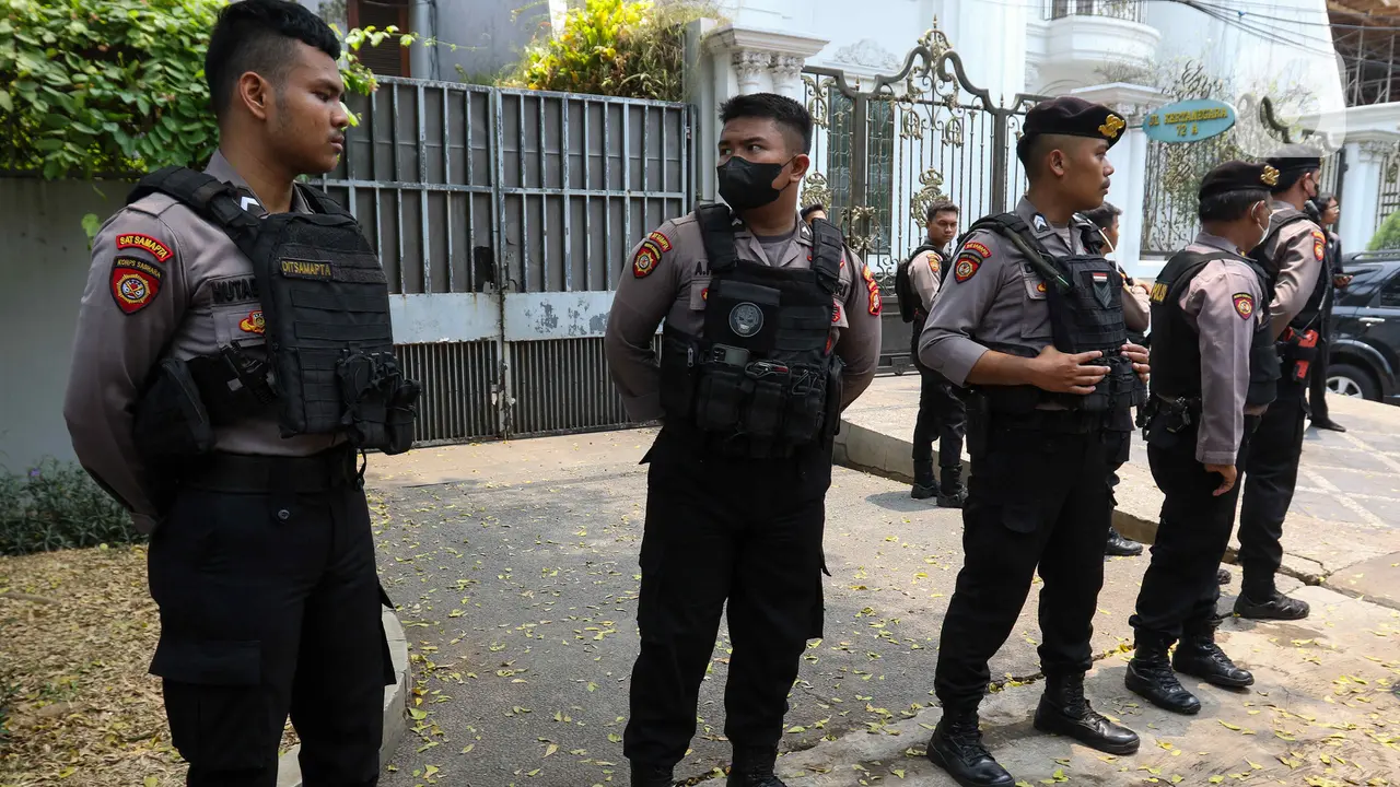 Polisi geledah rumah Firli Bahuri