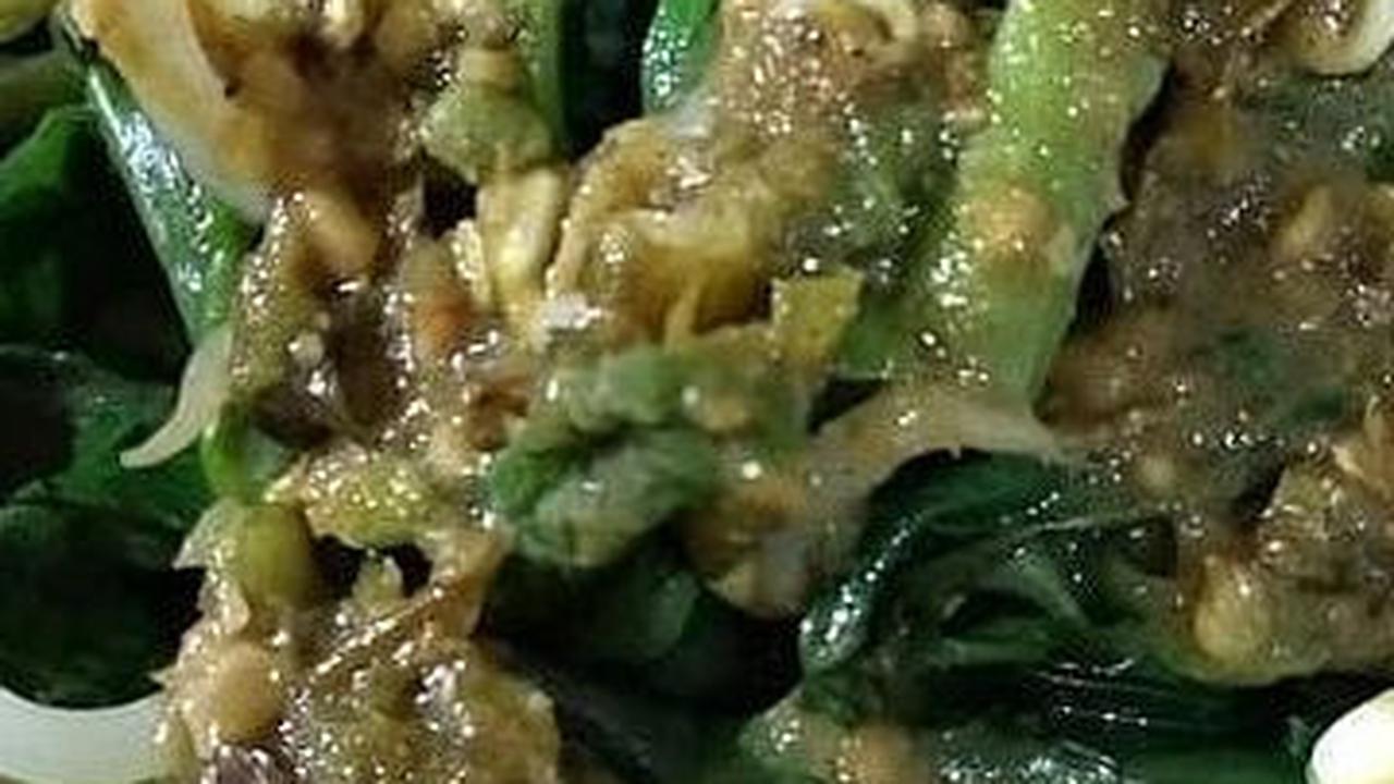 Mencicipi Rumbah, Pecel Unik Khas Pantura Jawa Barat yang Tak Pakai Bumbu Kacang