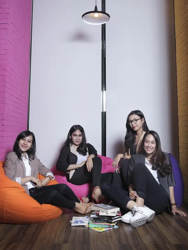 [Fimela] Duta Bahasa