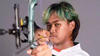 Arief Dwi Pangestu, atlet panahan Indonesia yg memberi kejutan di Kejuaraan Hyundai World Archery Championship di Berlin dengan menumbangkan unggulan pertama, Kim Woojin dari Korea Selatan.