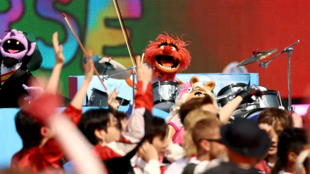 Muppets tampil di Final Piala Dunia 2026. (Mike Coppola / GETTY IMAGES NORTH AMERICA / Getty Images via AFP)