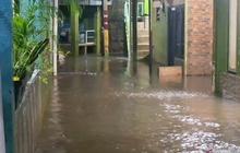 Banjir Kebon Pala Jaktim Capai Satu Meter, Ratusan Rumah Terendam Akibat Hujan Semalaman