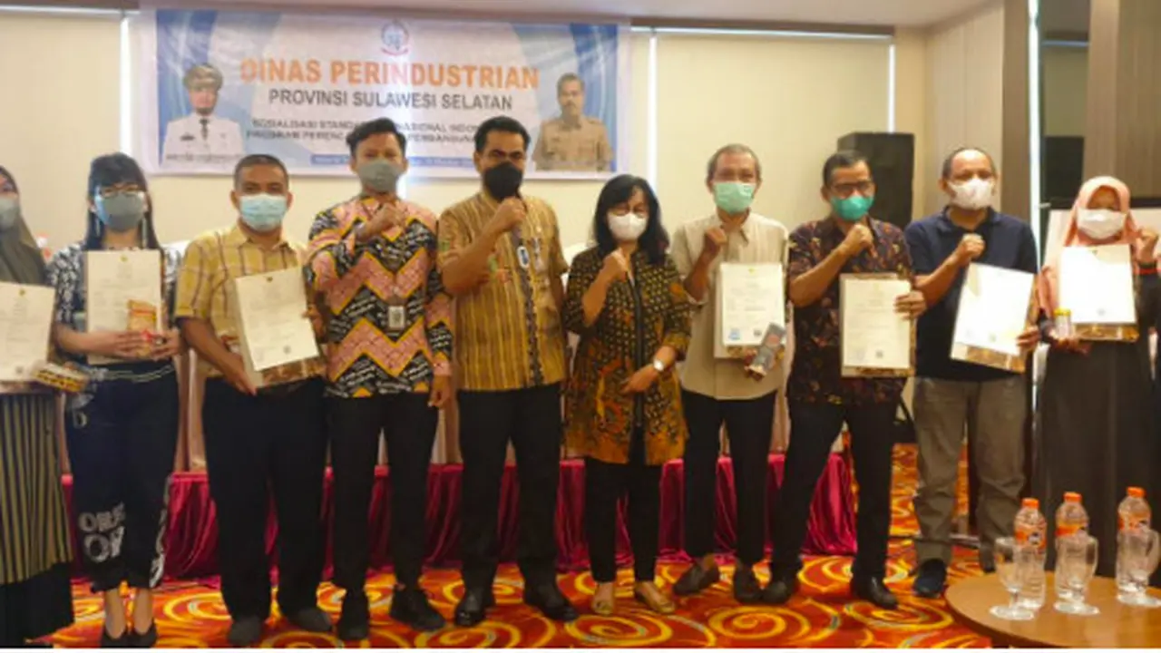 IKM Binaan Dinas Perdagangan Kota Makassar dapatkan sertifikasi halal (Liputan6.com)