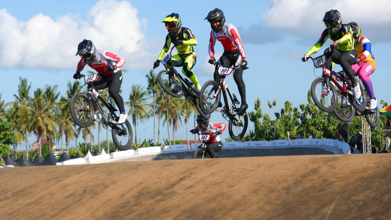 Banyuwangi BMX Supercross 2026 sukses digelar