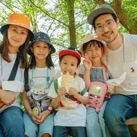 Intip gaya kompak outfit kimbab family, keluarga multikultural yang harmonis. (Foto: Instagram.com/Kimbabfamily.official).