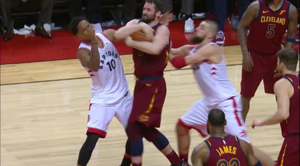 Berita video game recap NBA 2017-2018 antara Cleveland Cavaliers melawan Toronto Raptors dengan skor 113-112.