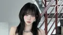 Di era “Drama”, Karina muncul dengan gaya rambut baru yaitu wolf-cut yang membuat dirinya terlihat tomboy dari penampilan sebelumnya.  [Foto: Instagram/ @aespa_official]