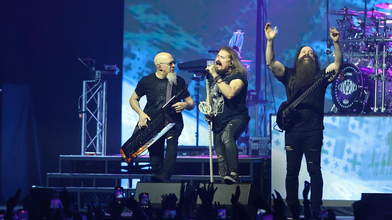 FOTO: Dream Theater Guncang Jakarta Rayakan 40 Tahun Karier