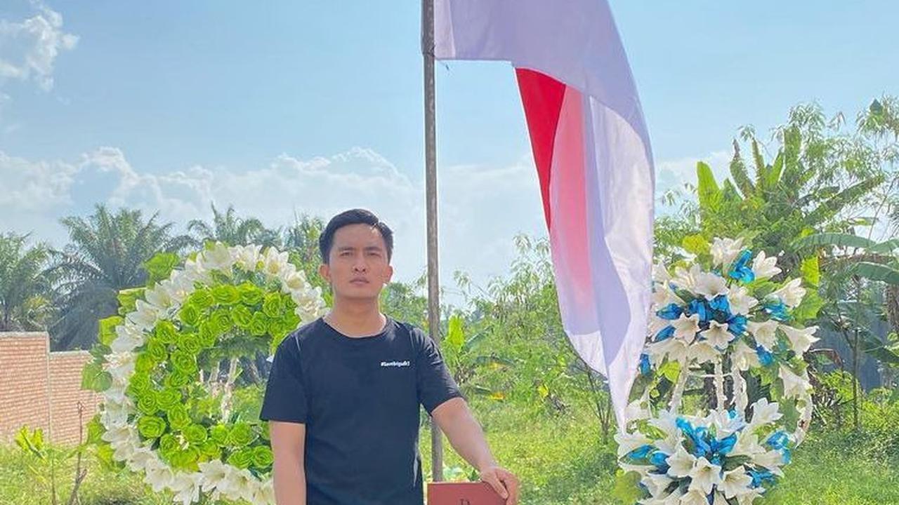 Reaksi Adik Brigadir J Hukuman Ferdy Sambo jadi Seumur Hidup 'Apa Harus Abangku Bangkit dari Makamnya?