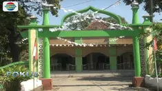 Jemaah tarekat Naqsabandiyah melaksanakan salat Ied berdasarkan perhitungan yang mereka yakni.