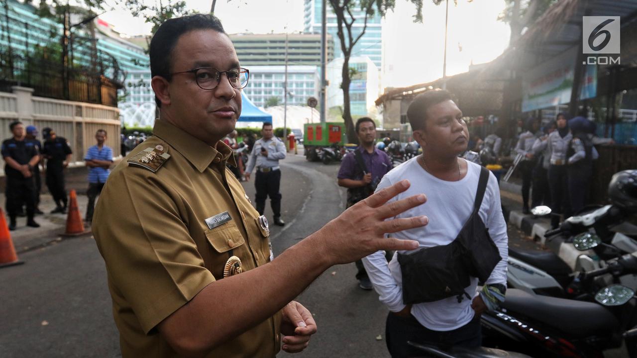 Anies Baswedan Tinjau Fasilitas Publik di HI
