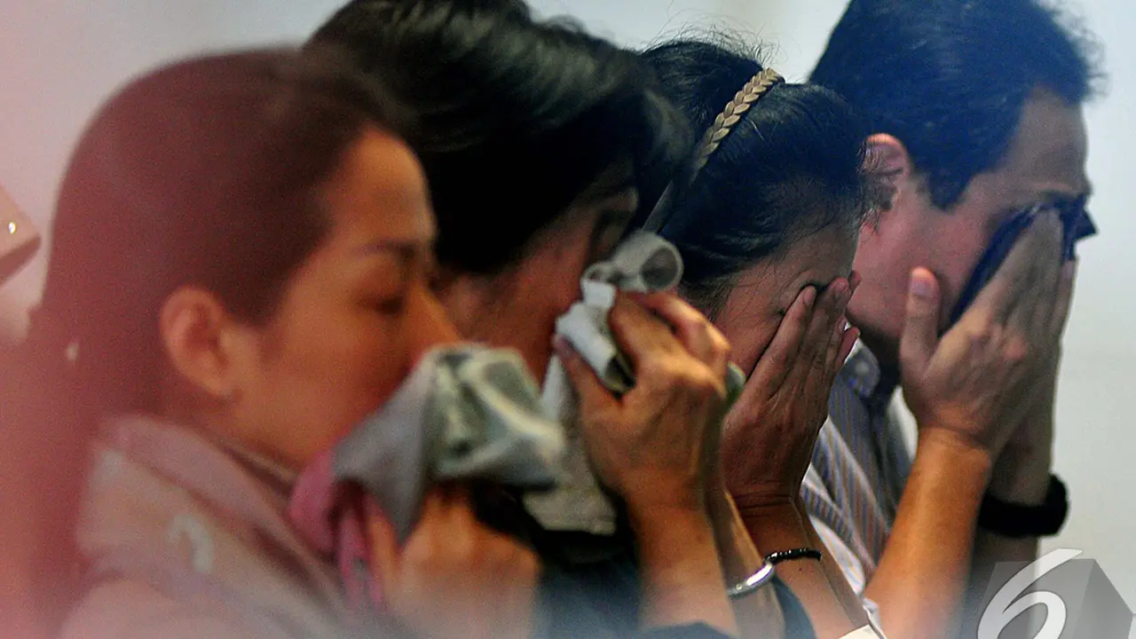 Doa Bersama Keluarga Penumpang AirAsia QZ8501