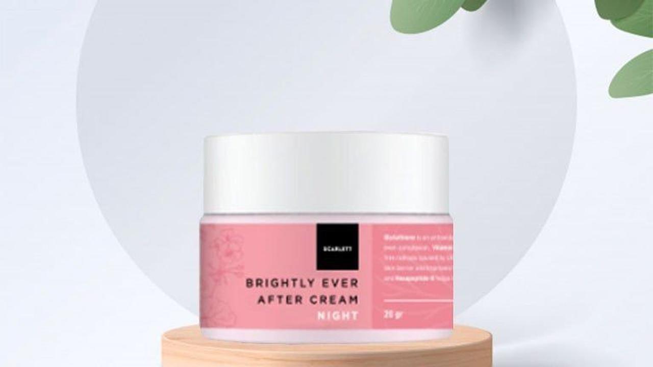 3. Scarlett Whitening Brightly Ever After Night Cream: Kulit Cerah dan Pori-Pori Bersih