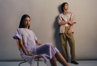 Sapto Djojokartiko kembali melanjutkan kolaborasinya bersama PILLAR dalam rangka koleksi Raya 2026. Mengusung tema A Continuation of Modern Heritage, koleksi ini menjadi pengembangan dari kerja sama sebelumnya yang mendapat respons positif dari pelanggan kedua brand. (foto/dok: Sapto Djojokartiko)