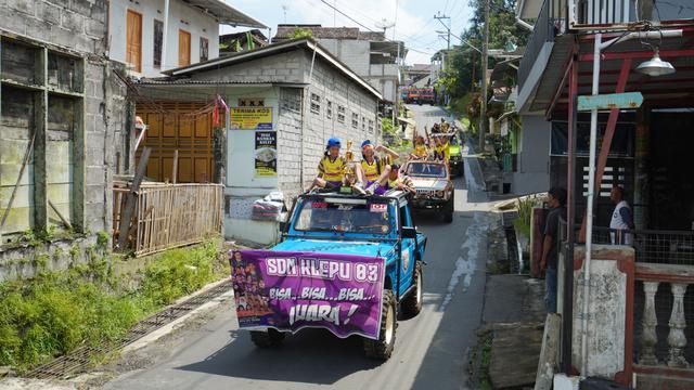 Tim Juara MilkLife Soccer Challenge – Semarang 2025 Sampai Gelar Pawai