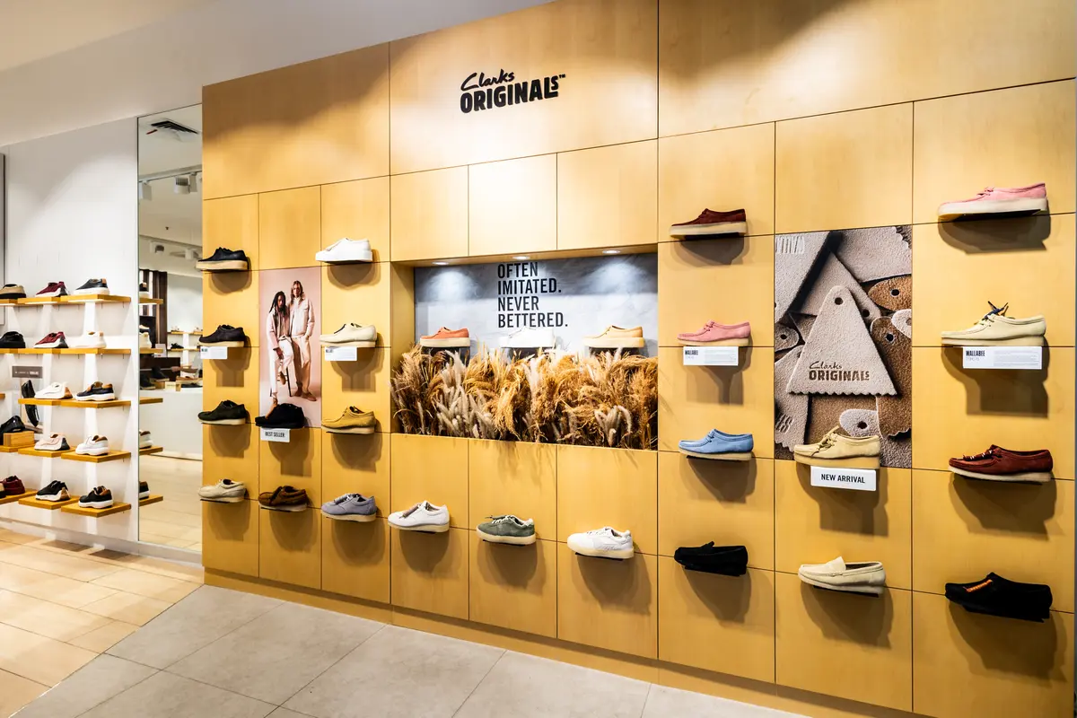 Clarks Indonesia Kembali Membuka Tokonya di Kota Kasablanka dengan Konsep Baru dan Koleksi Terlengkap