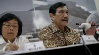 Menteri KLH Siti Nurbaya dan Menko Polhukam Luhut Panjaitan (Liputan6.com/Faizal Fanani)