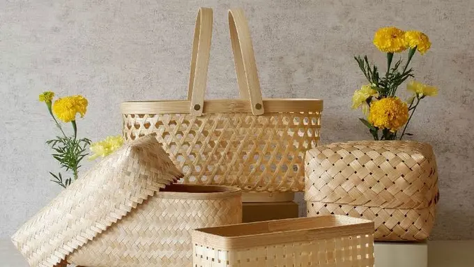 Diary Fimela: Studio Dapur, Upaya Dongkrak Derajat Kerajinan Bambu hingga Sejahterakan Perajin di Desa