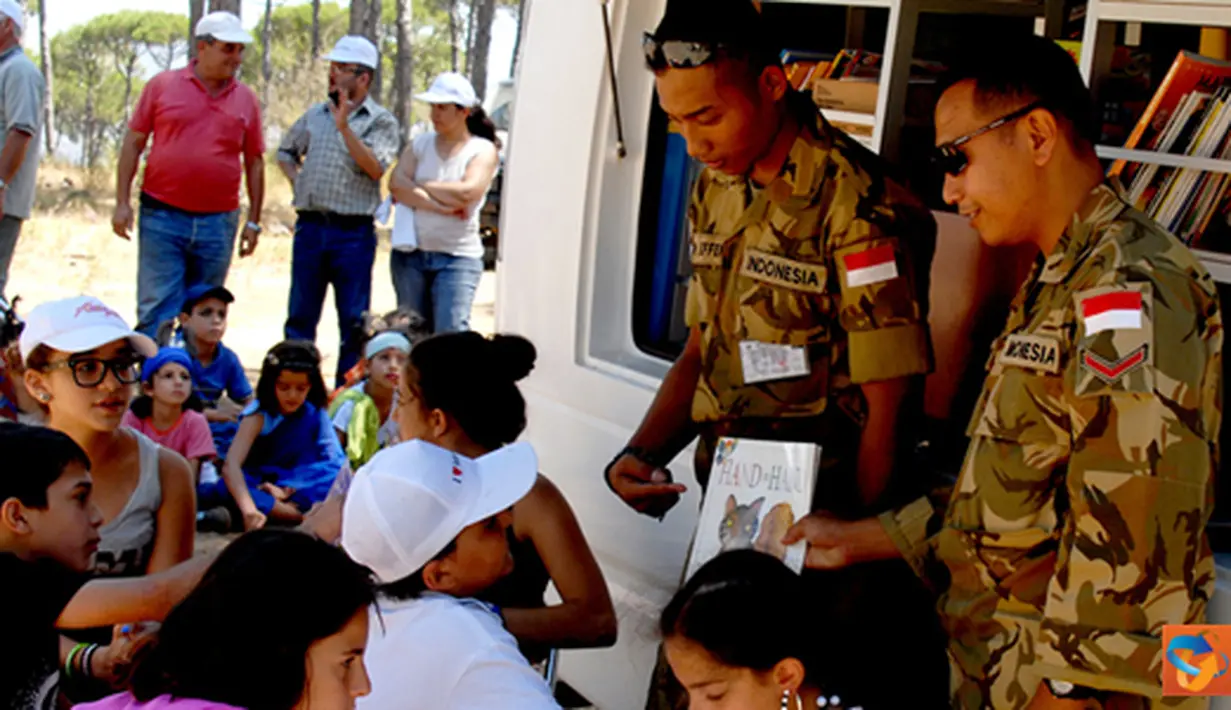 Citizen6, Lebanon: Gelar mobil pintar terselenggara atas kerjasama Staf CIMIC (Civilian Military Coordination) Satgas Indobatt bekerjasama dengan Social Cultural Clube, Lebanon Selatan. (Pengirim: Badarudin Bakri)