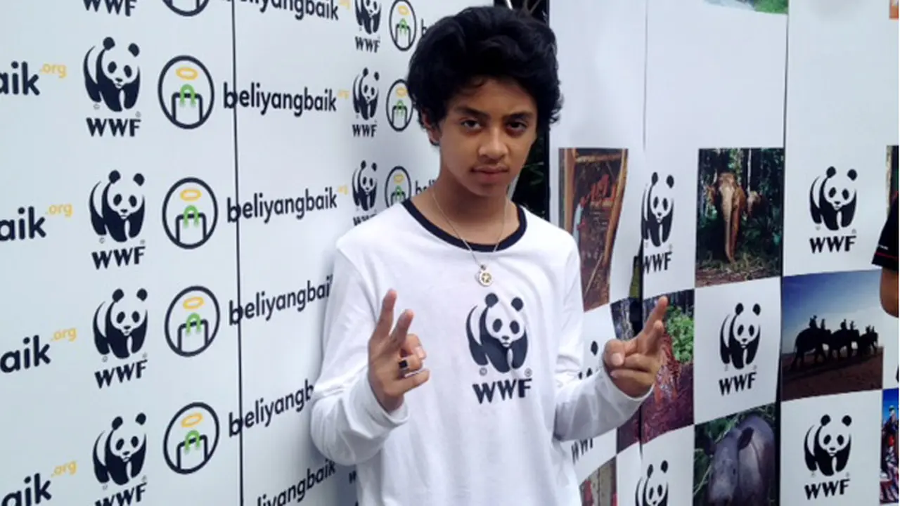 Bastian Steel