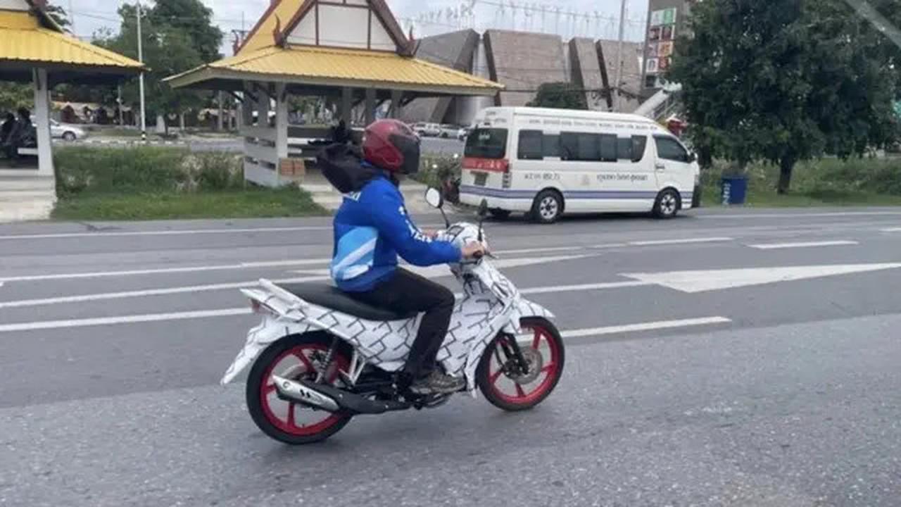 Motor Legendaris Suzuki Smash Kembali Hadir, Terlihat Sedang Diuji