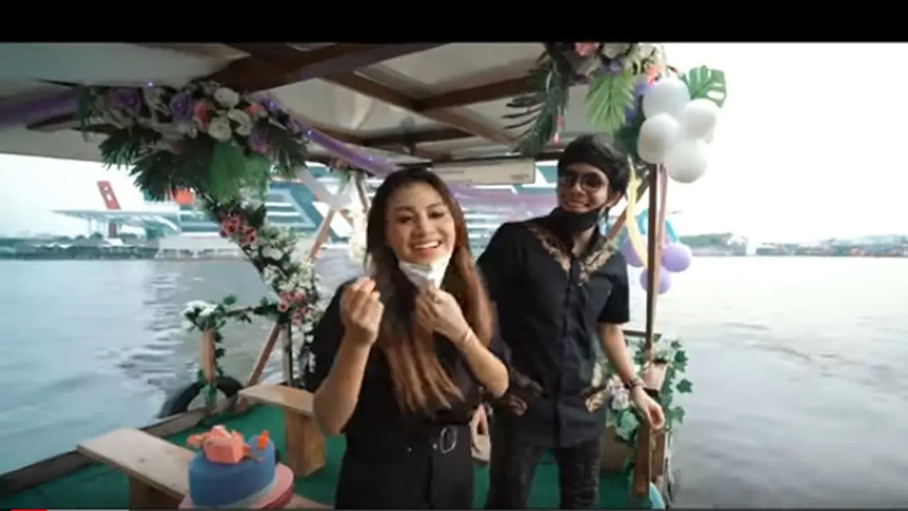 [Fimela] Aurel Hermansyah