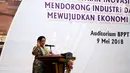 Presiden ke-5 Megawati Soekarnoputri memberi sambutan saat dialog di gedung BPPT, Jakarta, Rabu (9/5). Dalam sambutannya, Megawati menyampaikan rasa syukurnya atas kesembuhan Habibie dan telah kembali ke Tanah Air. (Liputan6.com/JohanTallo)