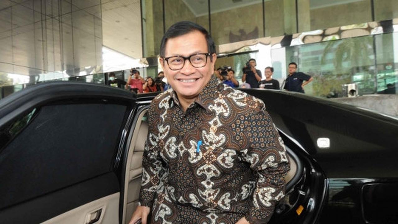 Seskab Pramono Anung serahkan LHKPN ke KPK