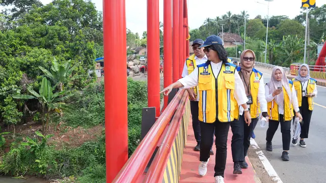 Pastikan Infrastuktur Terjaga, Wamen Diana Tinjau Jembatan Way Sabuk dan Jalan Kotabumi-Terbanggi Besar