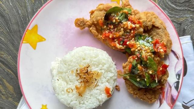 Ayam Geprek Sambal Kemangi @Rindu_Dapur
