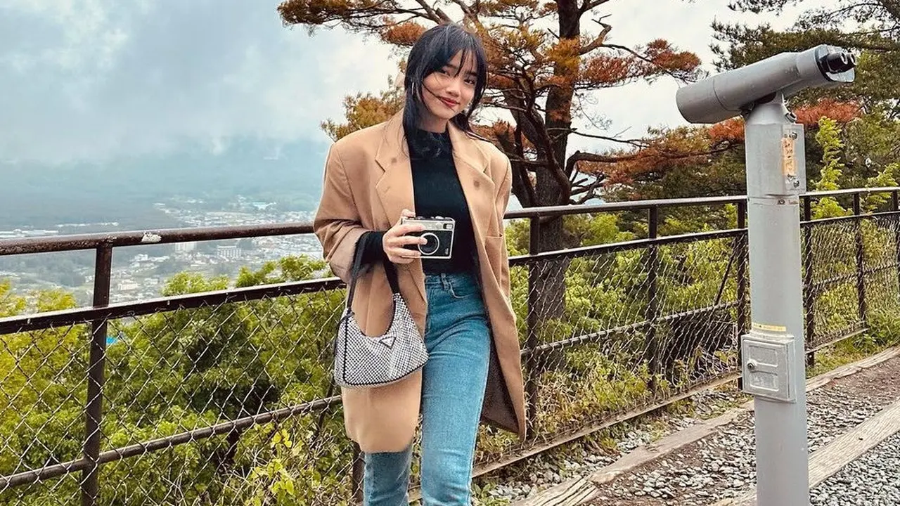 Fuji Liburan ke Jepang (Foto: instagram fuji_an)