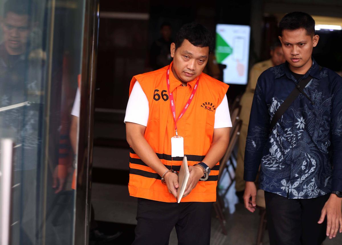 FOTO: Jejak ‘Sultan’ Rp 69 Miliar, Anak Buah Bekas Wamenaker Kembali Diperiksa KPK